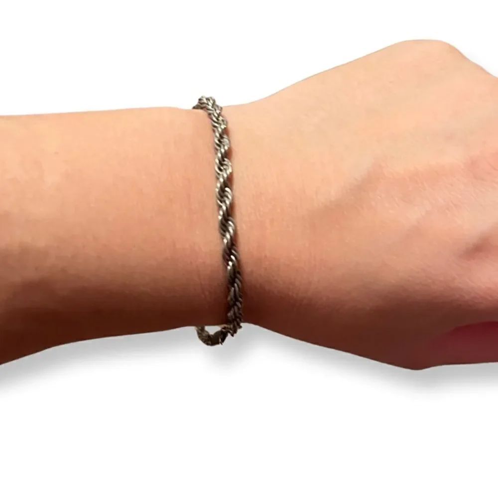 🤯5/$20🤯 Vintage Korea Silver Twist Bracelet